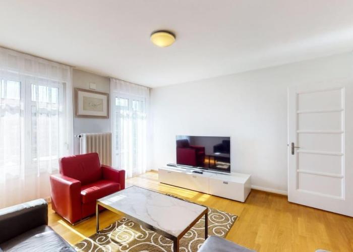3BR city flat near Bellevue! - SF6