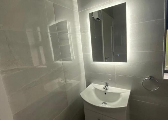 2 kingsize bedrooms at Castle View House