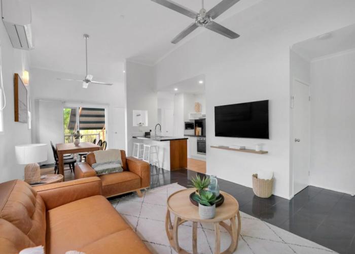 Wallaby Outlook The Perfect Family Escape