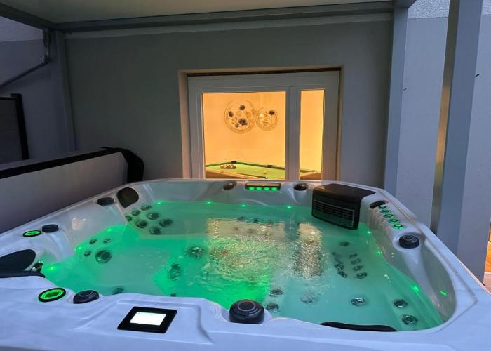 Wohnung mit exklusivem Whirlpool und Sauna