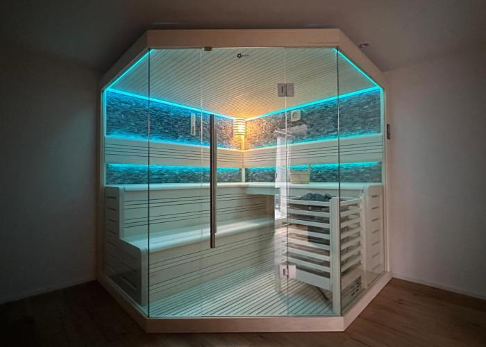 Wohnung mit exklusivem Whirlpool und Sauna