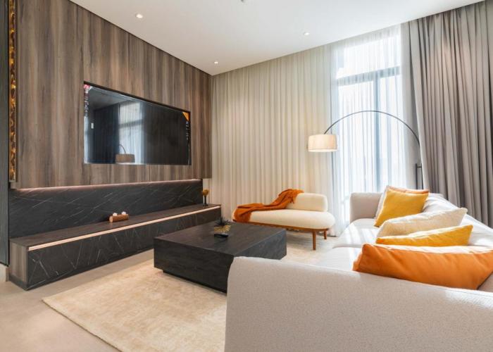 Amber Hospitality - Boulevard