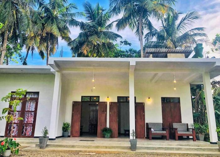 Renu's House By Villa Greenery