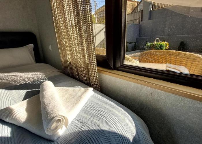 Akelvani Guest House