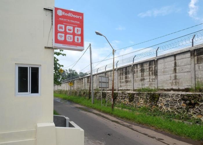 RedDoorz near Exit Tol Pekalongan