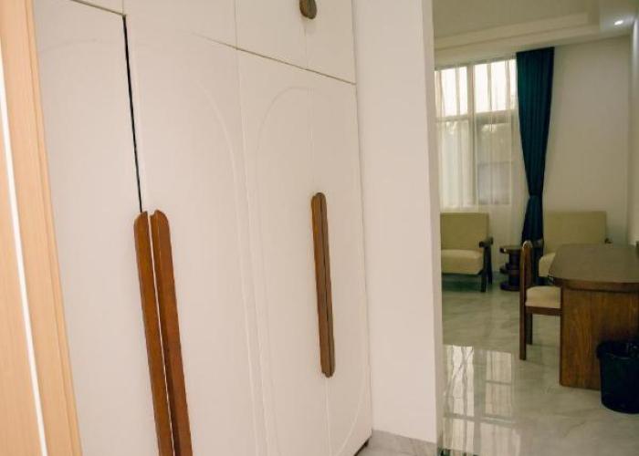 Eshuko Palace Apartments