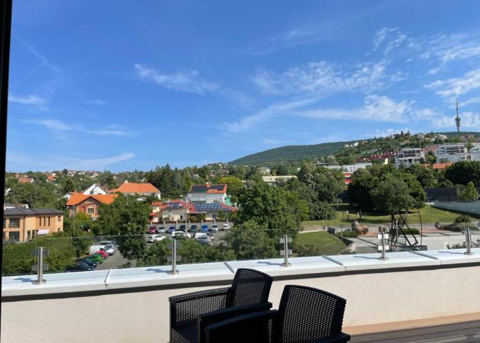 Exkluzív panorámás lakás Pécs
