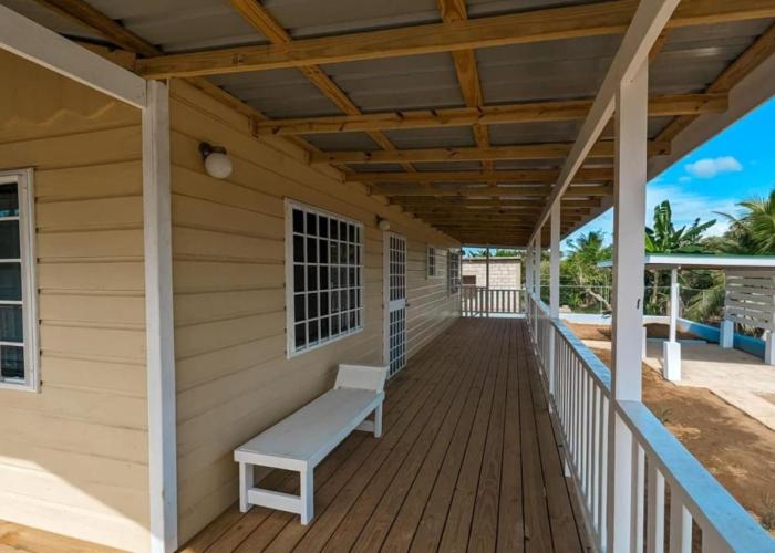 Elenas Modern 2BR Comfy Home
