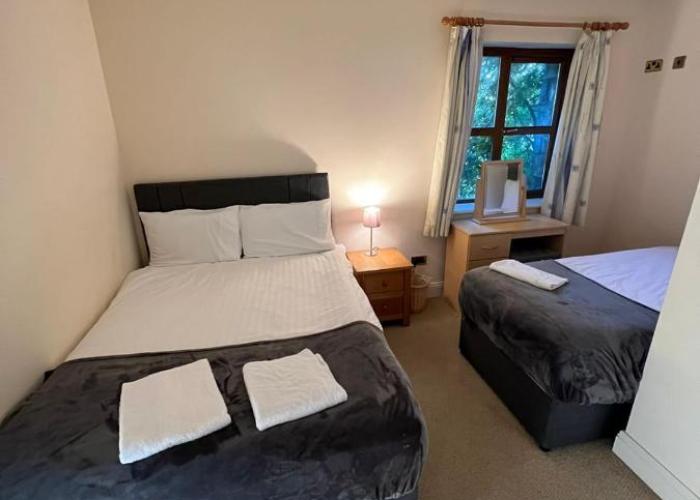 7 Clos Na Feirme Four Bedroom House With Hot Tub