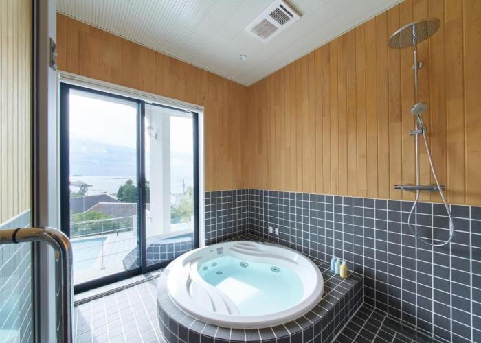 Hayama Ocean Villa - 南葉山 オーシャンヴィラ -