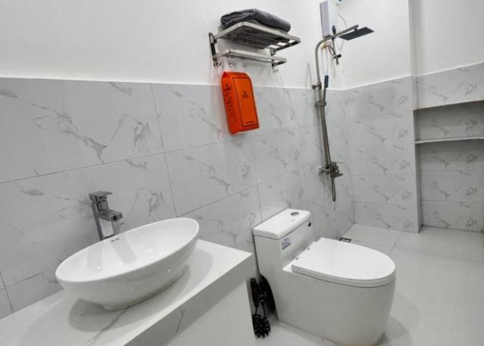 KM Suites 2BR Unit Near San Juan LU