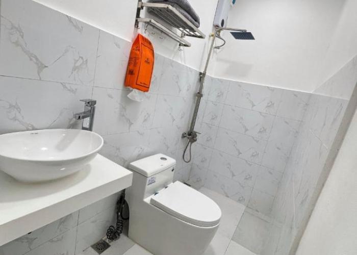 KM Suites 2BR Unit Near San Juan LU
