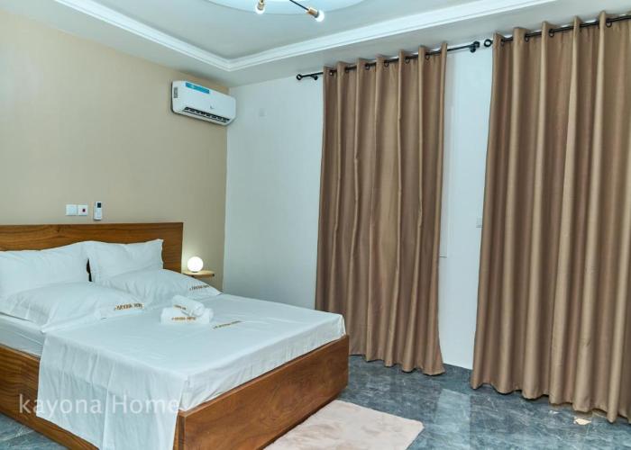 Kayona Home Appartement T3 Balcon-Netflix-Wifi-Parking SERVICESConciergerie