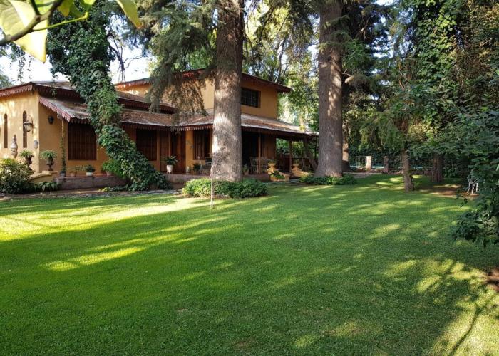 Casona estilo colonial
