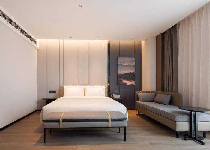 Atour Hotel Yuxi Nie'er Music Plaza