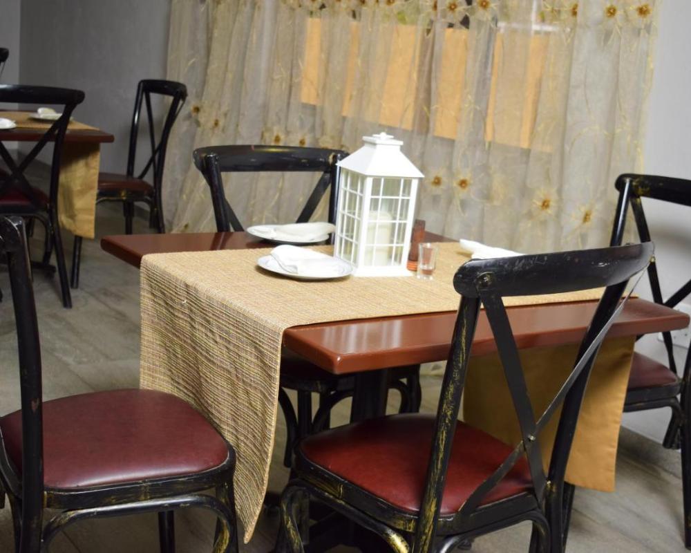 фото Wingate Hotel