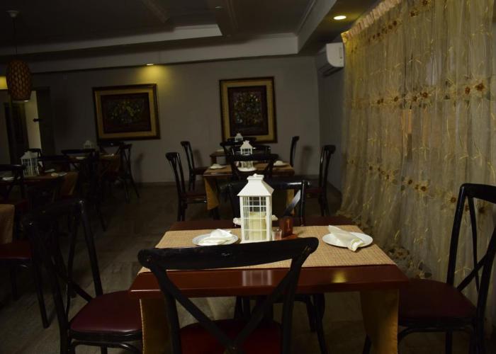 Wingate Hotel