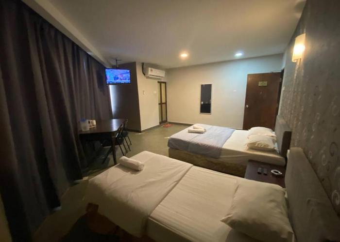 Hotel Harbour Inn
