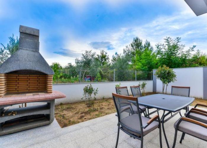 Villa with pool, 50 m from the sandy beach - ID 2209 by Traveler tourist agency Krk