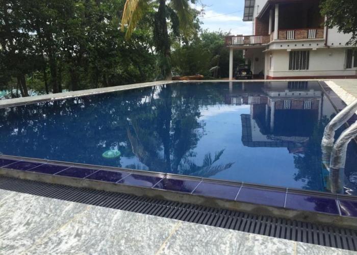 DIS Herbal Villa