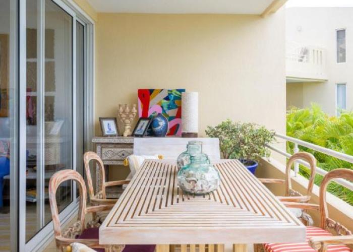 Condo Seabreeze - Beachfront Comfort in Faro de Mita