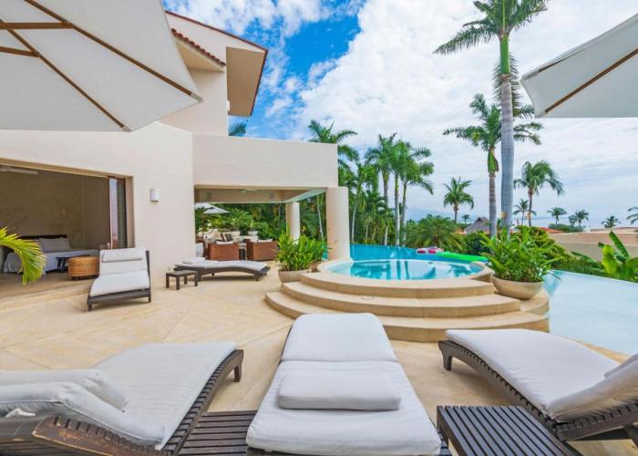Villa Alamanda in Lagos del Mar