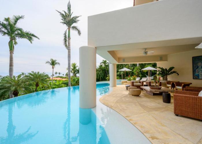 Villa Alamanda in Lagos del Mar