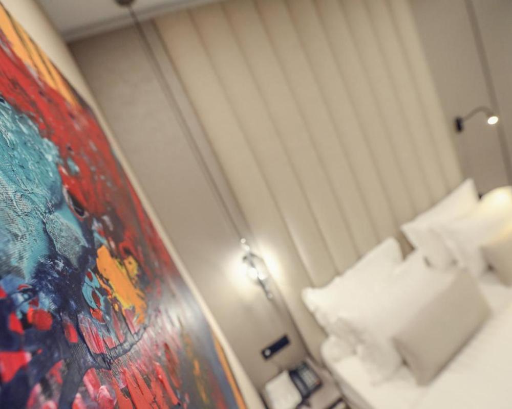 фото Hotel Dirista