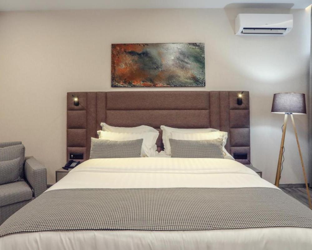 фото Hotel Dirista