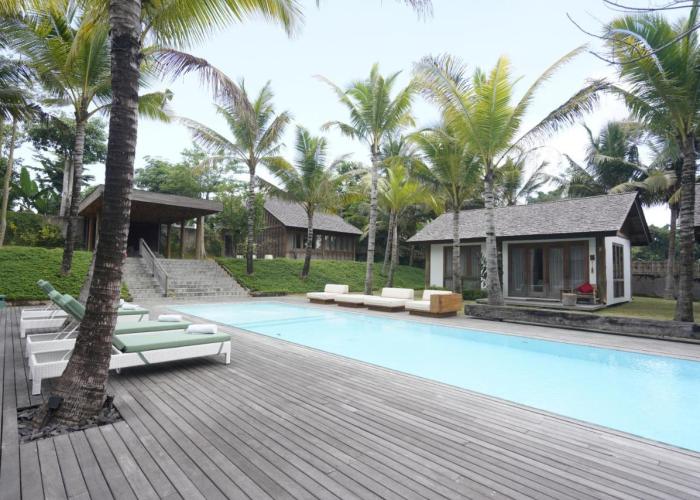 Pool & Jungle View Family Room in Kaba-Kaba