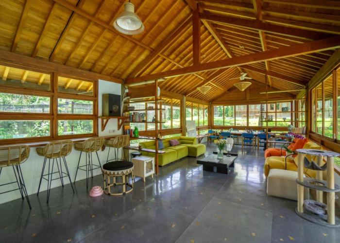 Pool & Jungle View Family Room in Kaba-Kaba