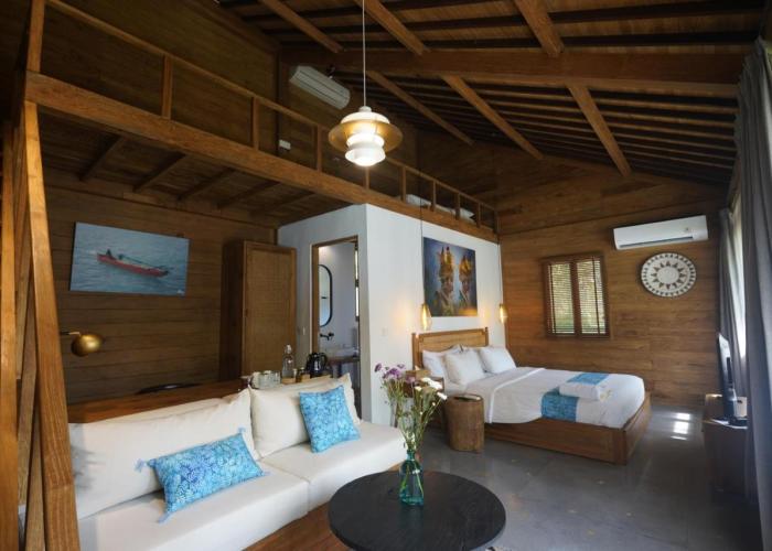Pool & Jungle View Family Room in Kaba-Kaba