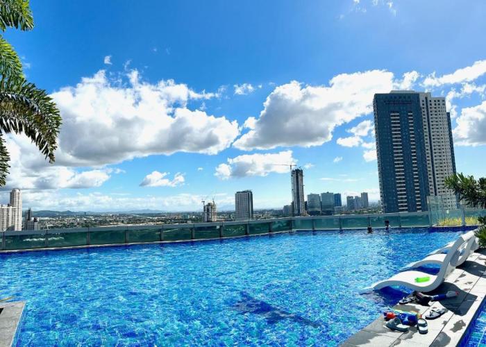 Eastwood Global Plaza Luxury 1Bed Room with 2 Toilets and Laundry Room