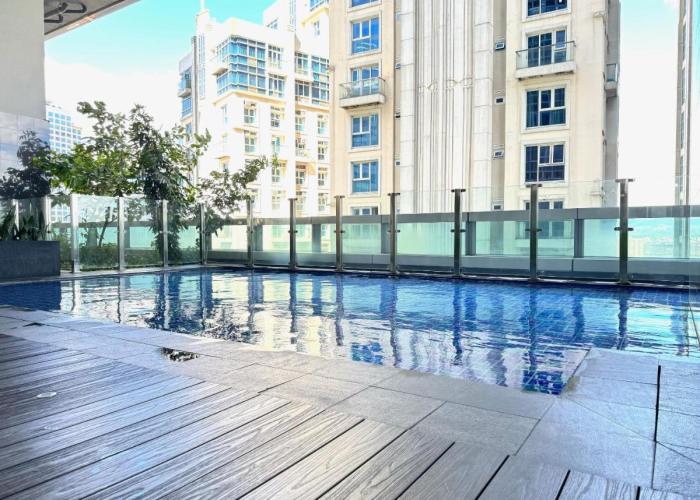 Eastwood Global Plaza Luxury 1Bed Room with 2 Toilets and Laundry Room