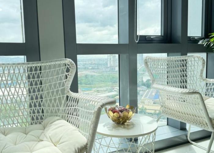 Eastwood Global Plaza Luxury 1Bed Room with 2 Toilets and Laundry Room