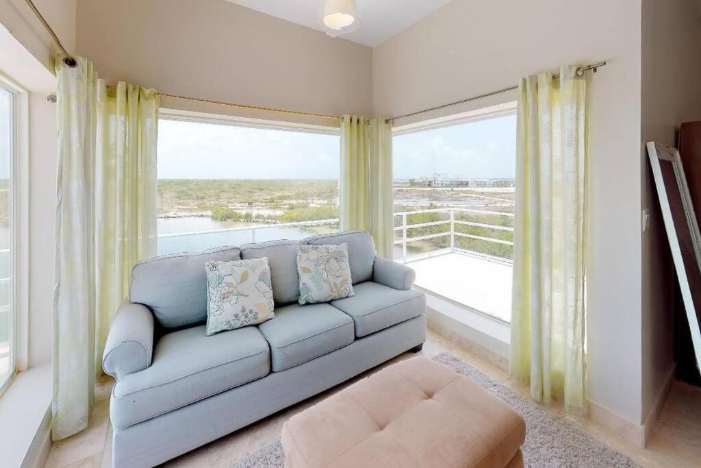 фото Villa White