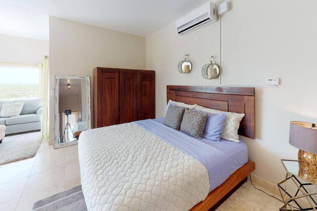 фото Villa White