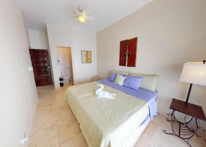 Villa White