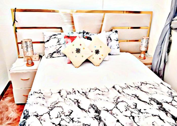 Luxury 3-bedroom apartments 5-min to the Airport