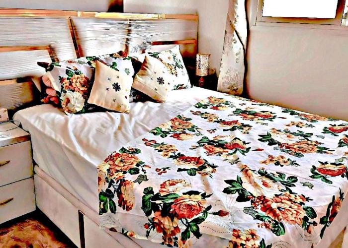 Luxury 3-bedroom apartments 5-min to the Airport