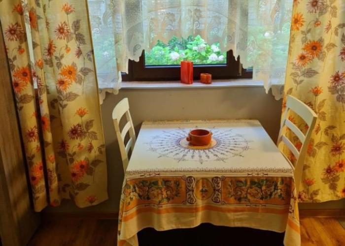 South Park apartment free parking