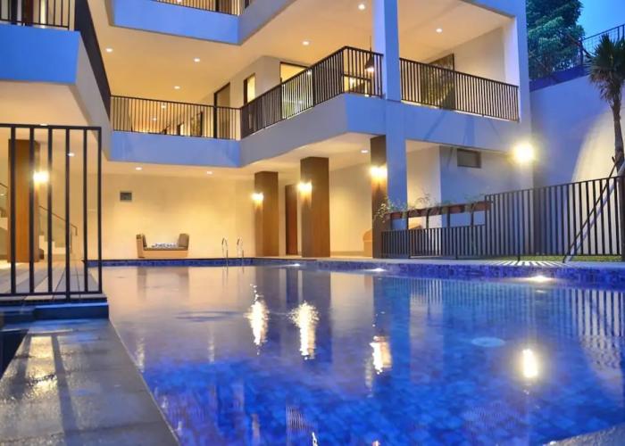 Radiance Hill View 10BR Villa with a Private heated swimming Pool