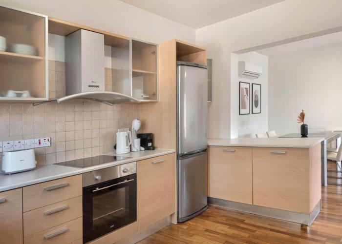 Phaedrus Living Evergreen City Flat