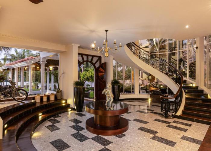 Regal Rivera Villa