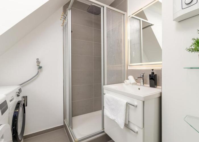 ELLY NINE - stylish urban apartments