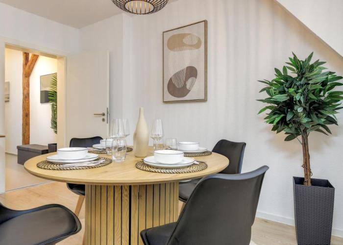 ELLY NINE - stylish urban apartments