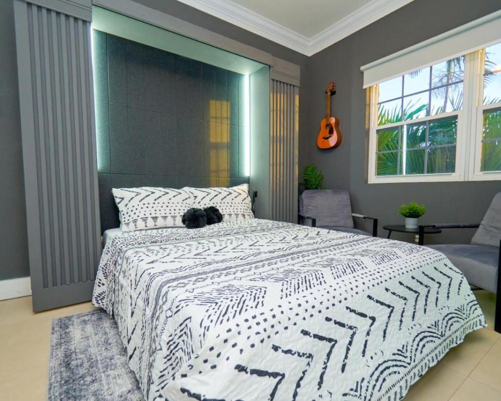фото Studio Suite for Creators
