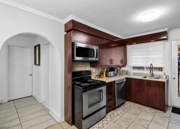 COSY 3 BEDROOMS Montreal