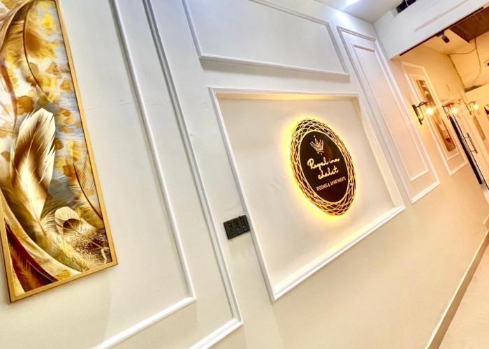 BNB Royal Inn Family-Stadium karsaz Airport Gulshan