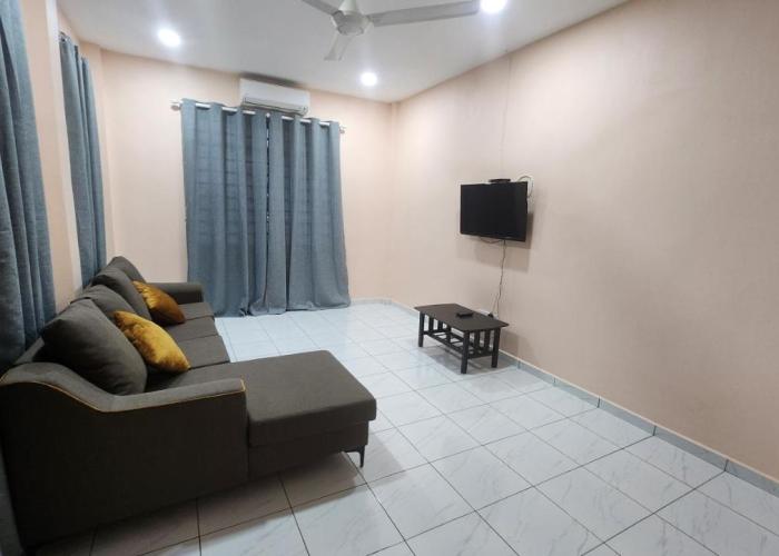 Kelambu Beach Villa